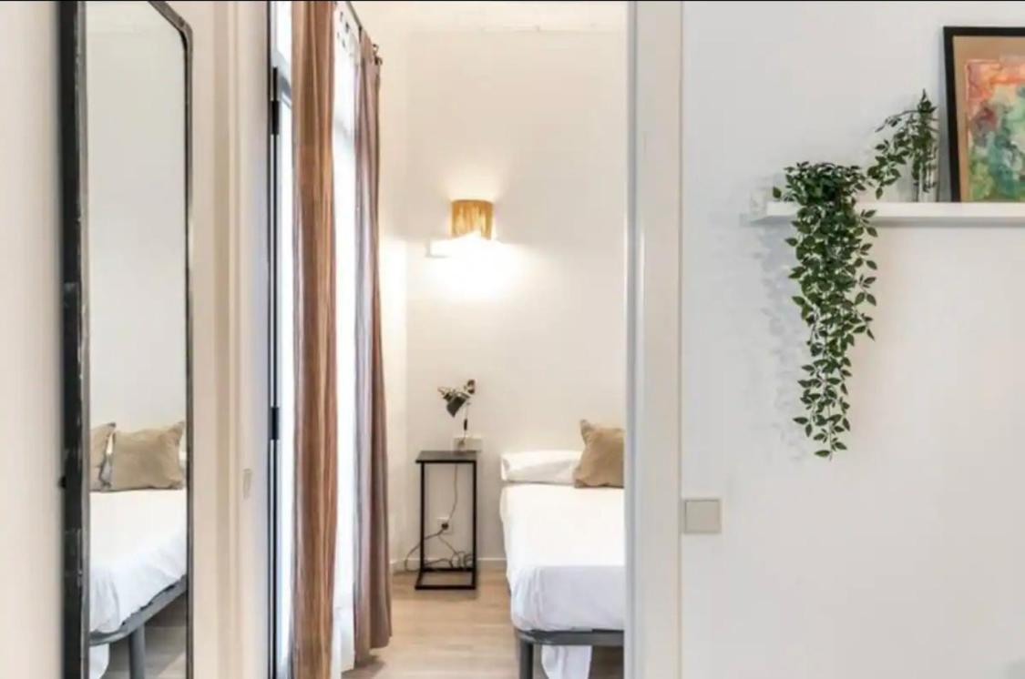 Stylish In Placa Espanya Apartament Barcelona